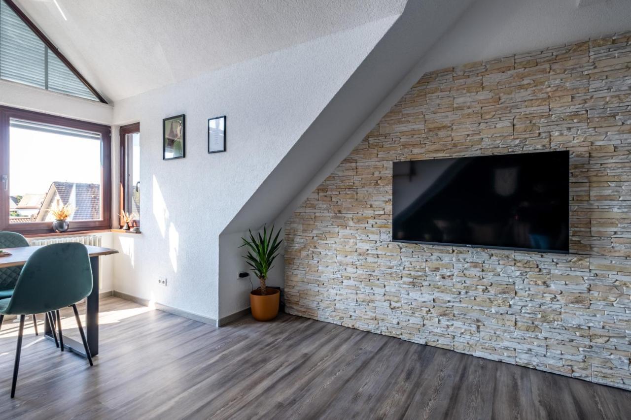 Nature Terminal Apartment - Unterwegs Zuhause Steinenbronn Kültér fotó