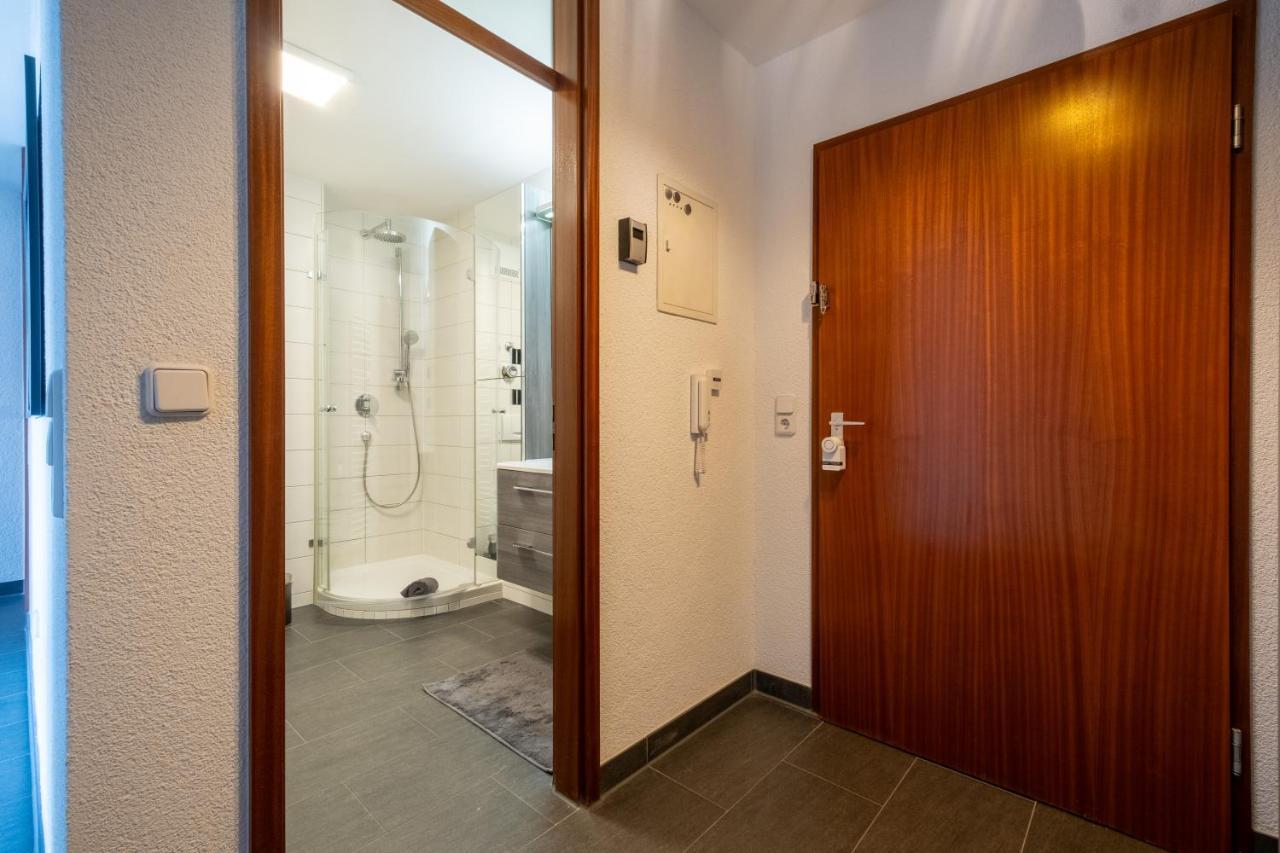 Nature Terminal Apartment - Unterwegs Zuhause Steinenbronn Kültér fotó